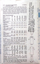 Load image into Gallery viewer, Vintage Sewing Pattern: Butterick 5707