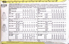 Load image into Gallery viewer, Vintage Sewing Pattern: Simplicity 6123