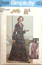 Load image into Gallery viewer, Vintage Sewing Pattern: Simplicity 7168