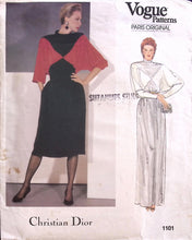 Load image into Gallery viewer, Vintage Sewing Pattern: Vogue 1101