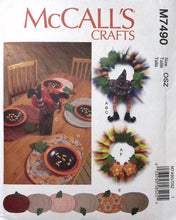 Load image into Gallery viewer, Sewing Pattern: McCalls M7490