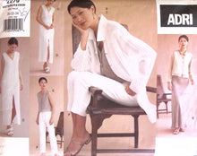 Load image into Gallery viewer, Vintage Sewing Pattern: Vogue 2279