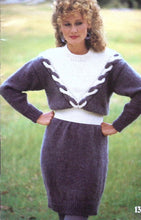 Load image into Gallery viewer, Vintage Knitting Book: Cleckheaton Landscape