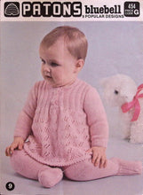 Load image into Gallery viewer, Patons Knitting Booklet 454