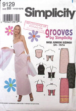 Load image into Gallery viewer, Vintage Sewing Pattern: Simplicity 9129