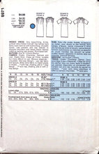 Load image into Gallery viewer, Vintage Sewing Pattern: Vogue 8971