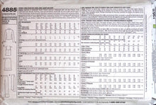 Load image into Gallery viewer, Sewing Pattern: Simplicity 4885