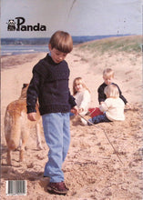 Load image into Gallery viewer, Panda Knitting Booklet No.527