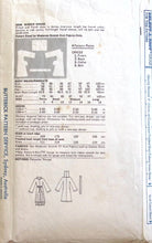 Load image into Gallery viewer, Vintage Sewing Pattern: Butterick 5609
