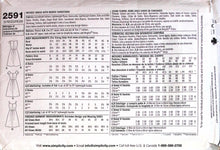 Load image into Gallery viewer, Sewing Pattern: Simplicity 2591