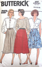 Load image into Gallery viewer, Vintage Sewing Pattern: Butterick 3237