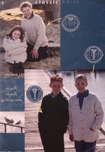 Load image into Gallery viewer, Cleckheaton Knitting Booklet No.903