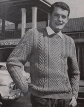 Load image into Gallery viewer, Vintage Knitting Book: Patons R.31