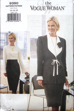 Load image into Gallery viewer, Vintage Sewing Pattern: Vogue 9390