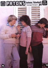 Load image into Gallery viewer, Vintage Knitting Book: Patons 579