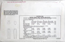 Load image into Gallery viewer, Vintage Sewing Pattern: Kwik Sew 1567