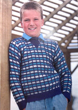 Load image into Gallery viewer, Villawool knitting Book