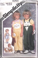 Load image into Gallery viewer, Vintage Sewing Pattern: Simplicity 5305