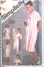 Load image into Gallery viewer, Vintage Sewing Pattern: Simplicity 6273