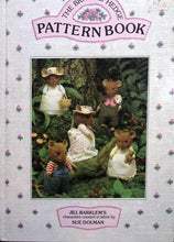 Load image into Gallery viewer, The Brambly Hedge Pattern Book