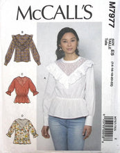 Load image into Gallery viewer, Sewing Pattern: McCalls M7977