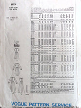 Load image into Gallery viewer, Vintage Sewing Pattern: Vogue 1113