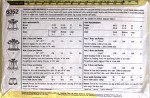 Load image into Gallery viewer, Vintage Sewing Pattern: Simplicity 6352