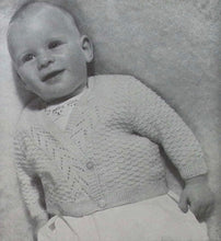 Load image into Gallery viewer, Patons Knitting Book No. 709