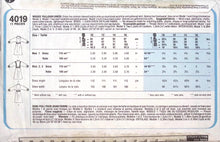 Load image into Gallery viewer, Vintage Sewing Pattern: Style 4019