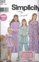 Load image into Gallery viewer, Sewing Pattern: Simplicity 5382