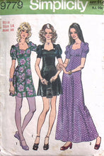 Load image into Gallery viewer, Vintage Sewing Pattern: Simplicity 9779