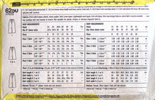 Load image into Gallery viewer, Vintage Sewing Pattern: Simplicity 6250