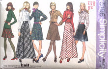 Load image into Gallery viewer, 1973 Vintage Sewing Pattern: Simplicity 5196