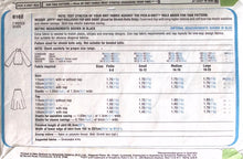 Load image into Gallery viewer, Vintage Sewing Pattern: Simplicity 8162