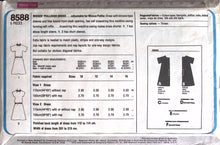 Load image into Gallery viewer, Vintage Sewing Pattern: Simplicity 8588