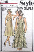 Load image into Gallery viewer, 1979 Vintage Sewing Pattern: Style 2245