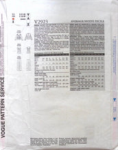Load image into Gallery viewer, Sewing Pattern: Vogue V2923