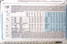 Load image into Gallery viewer, Vintage Sewing Pattern: Style 3995