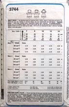 Load image into Gallery viewer, Vintage Sewing Pattern: Style 3744