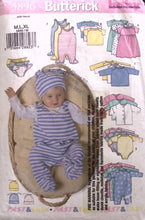 Load image into Gallery viewer, Sewing Pattern: Butterick 5896