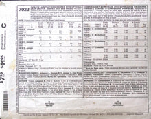 Load image into Gallery viewer, Vintage Sewing Pattern: McCalls 7022