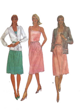 Load image into Gallery viewer, Vintage Sewing Pattern: McCalls 7478