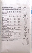 Load image into Gallery viewer, Vintage Sewing Pattern: Butterick 5981