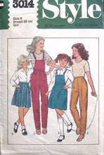 Load image into Gallery viewer, Vintage Sewing Pattern: Style 3014
