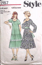 Load image into Gallery viewer, Vintage Sewing Pattern: Style 2157
