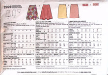 Load image into Gallery viewer, Sewing Pattern: Simplicity 2906