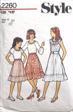 Load image into Gallery viewer, Vintage Sewing Pattern: Style 2260