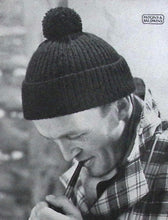 Load image into Gallery viewer, Vintage Knitting Booklet: Patons No. 368