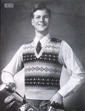 Load image into Gallery viewer, Vintage Knitting Booklet: Patons No. 368