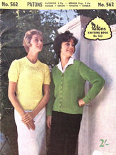 Load image into Gallery viewer, Vintage Knitting Booklet: Patons No. 562